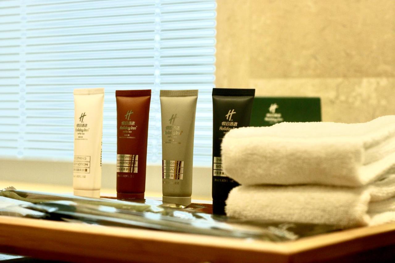 Holiday Inn Nanchang Riverside By Ihg מראה חיצוני תמונה