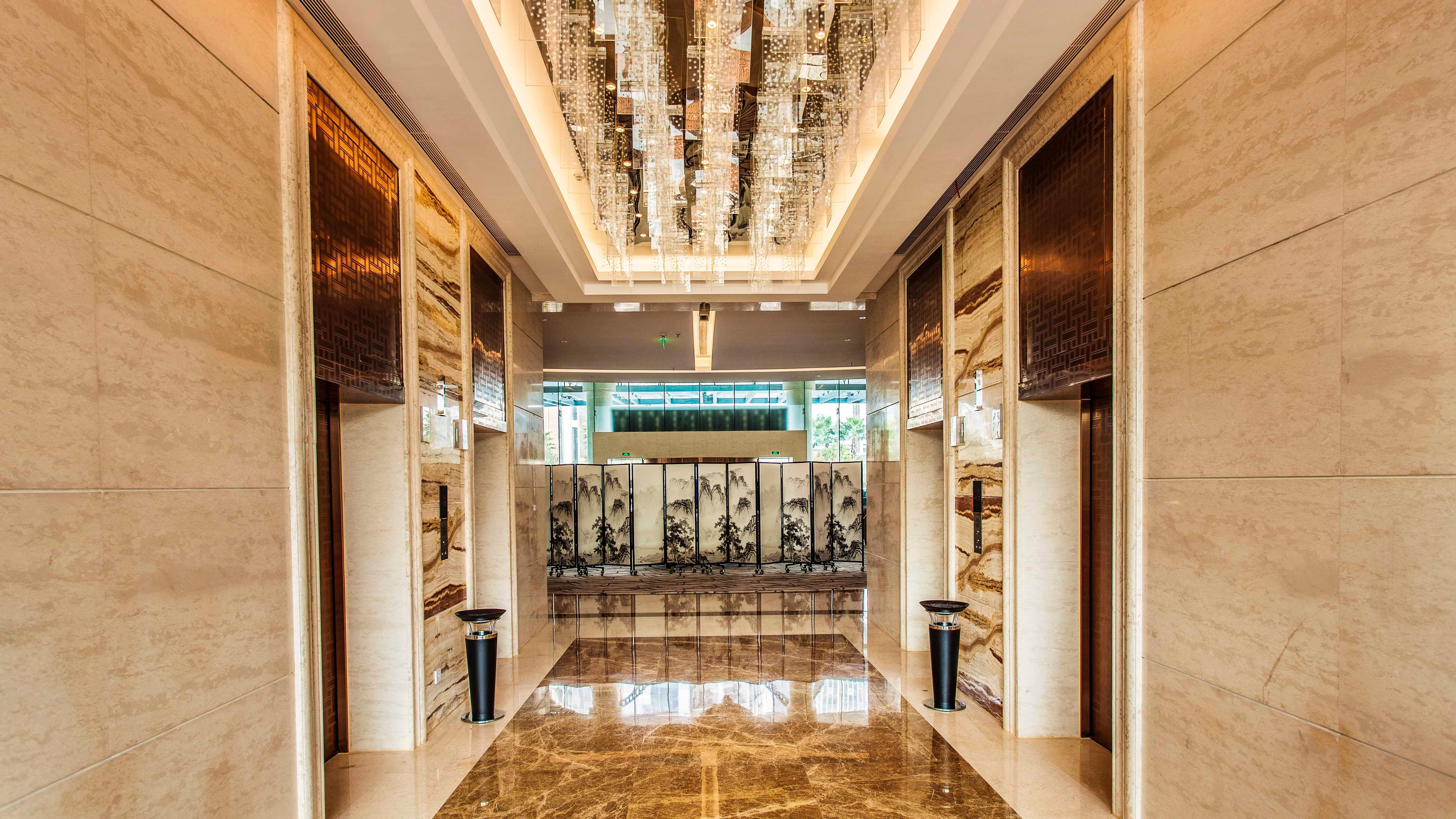 Holiday Inn Nanchang Riverside By Ihg מראה חיצוני תמונה